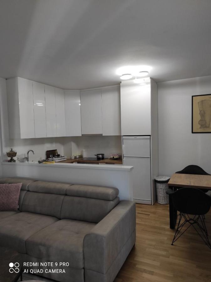 Star Apartments Sarajevo Buitenkant foto